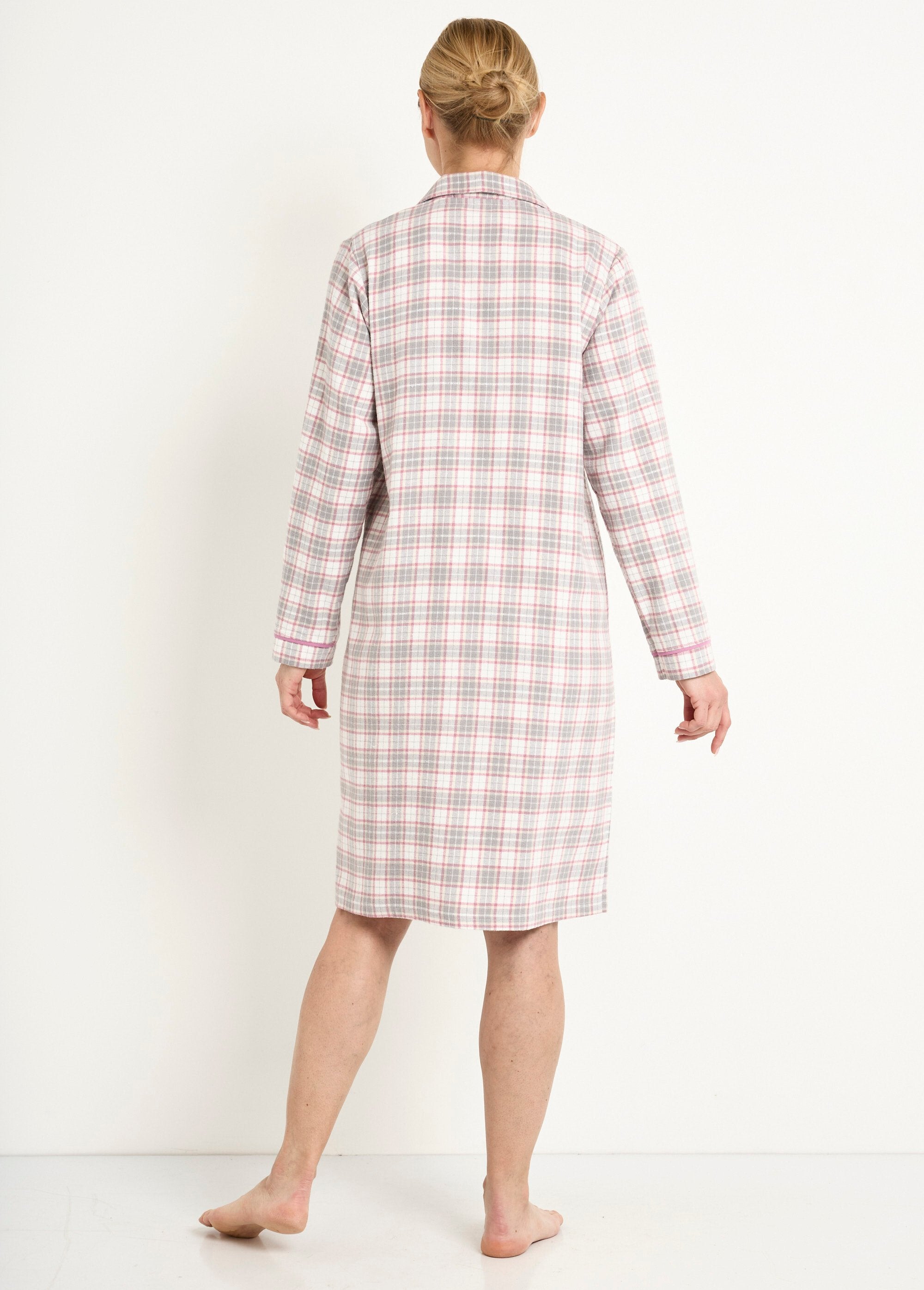 Nightdress_in_flannel_flannel_check_brushed_cotton_Scottish_Grey_DO1_slim