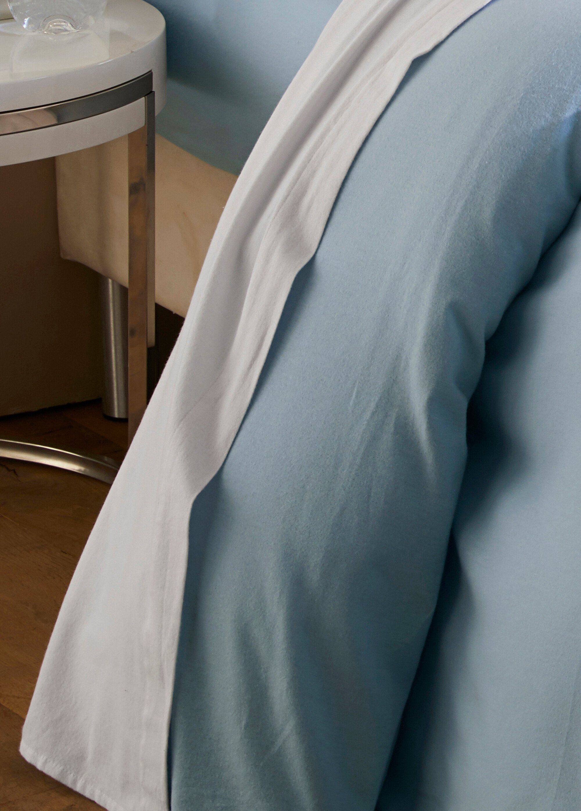 Plain_cotton_flannel_flat_sheet_165_g_Fig_DE1_slim