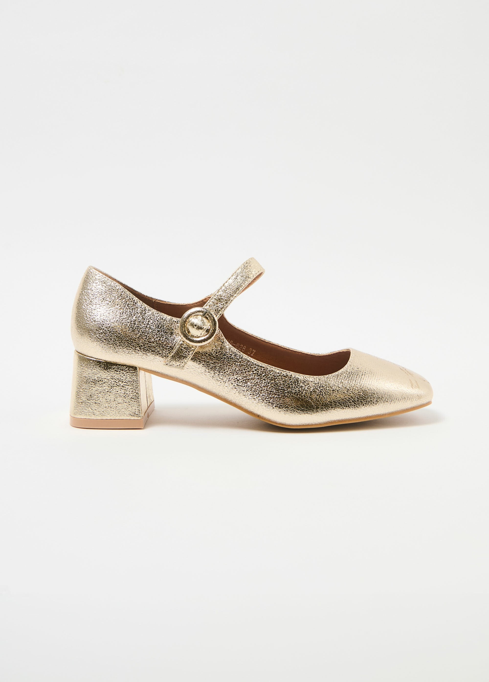 Metallic_pumps_with_baby-style_heels_Golden_DR1_slim