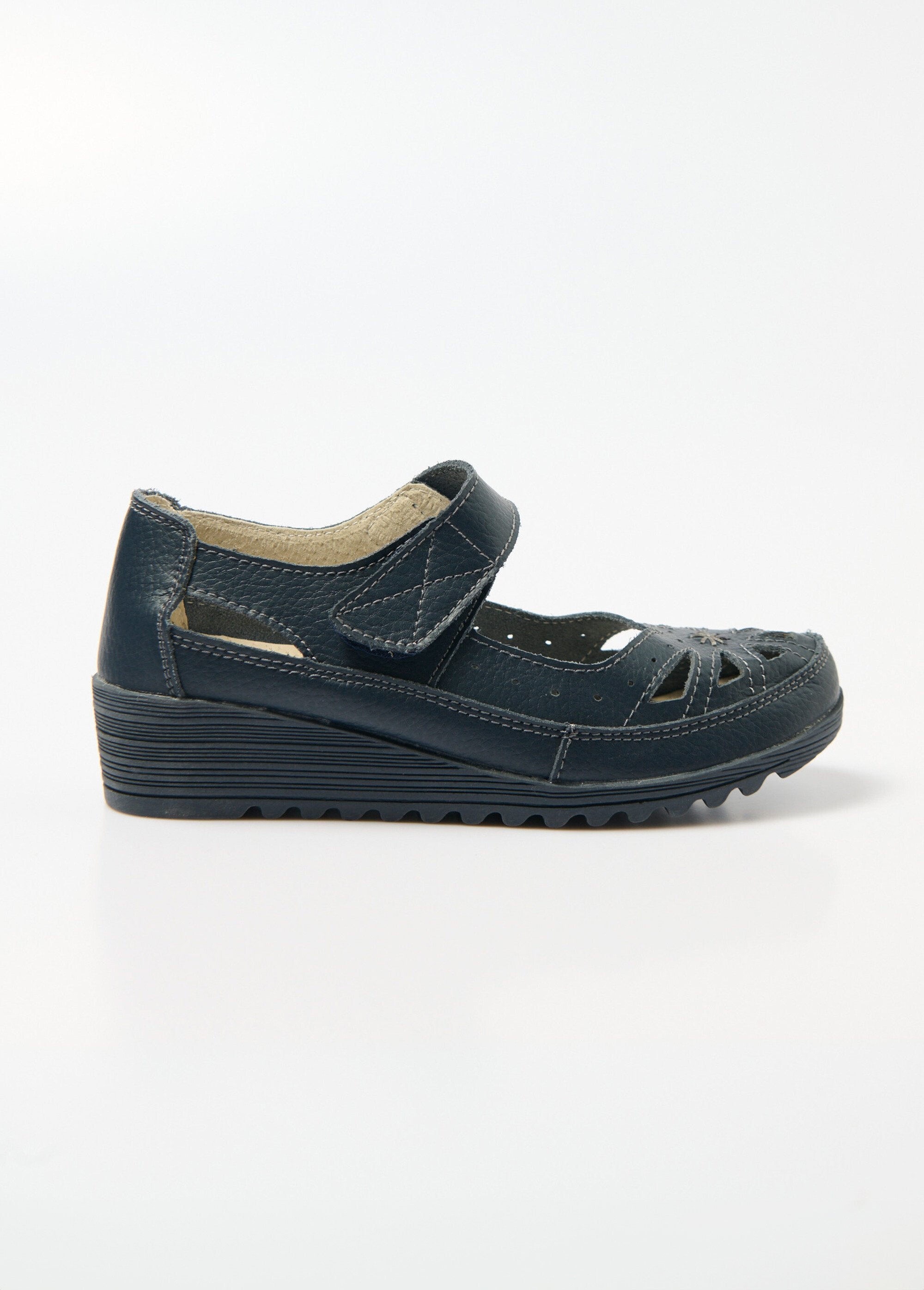 Comfort_width_Velcro_sandals_Marine_DR1_slim