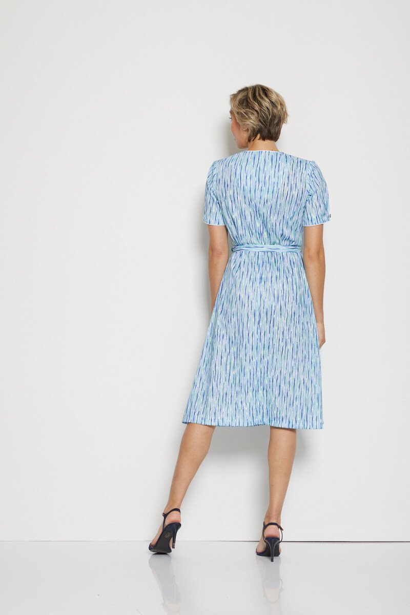 Long_printed_dress_with_short_sleeves_Blue_and_green_DO1_slim