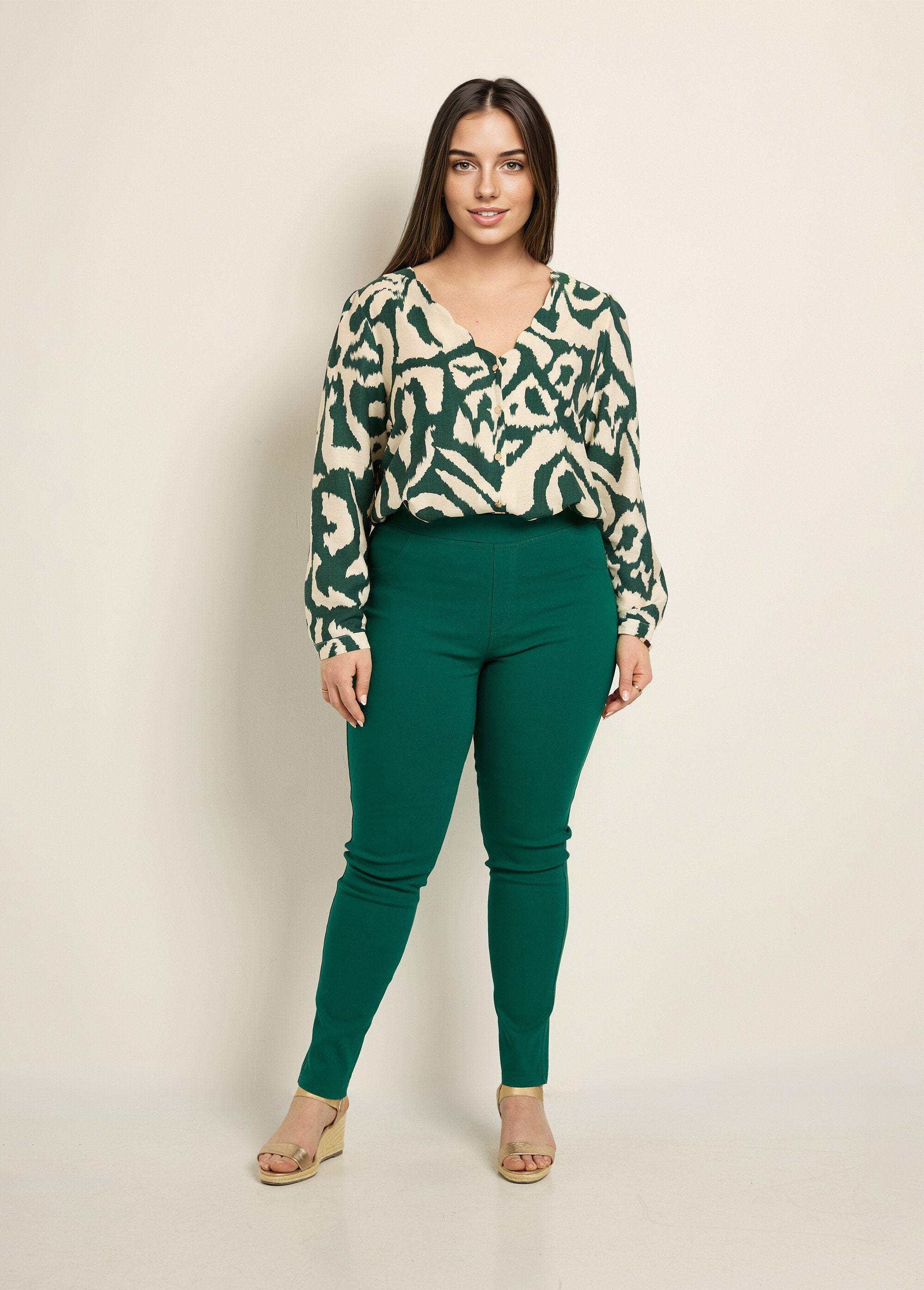 Stretch_pants_with_elasticated_waist_Green_SF1_curvy