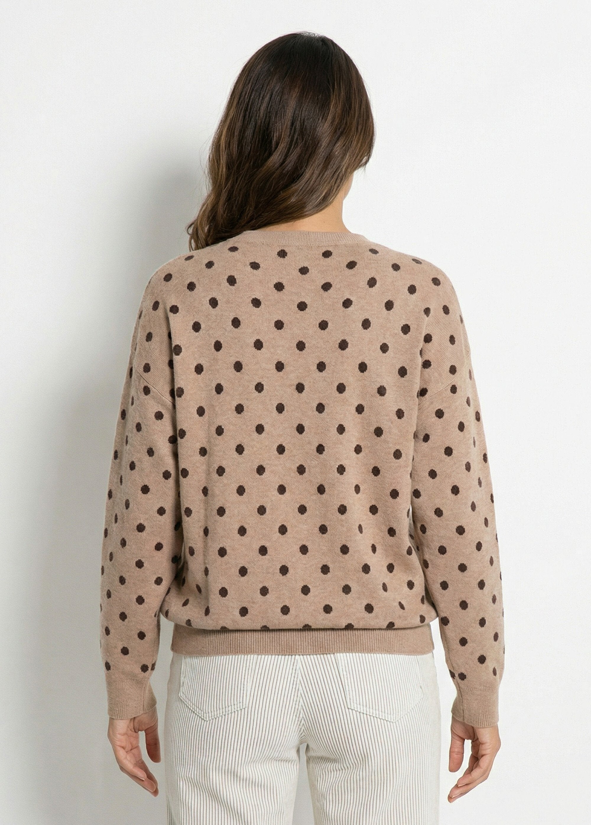 Round_neck_polka_dot_sweater,_jacquard_knit_Mole_DO1_slim