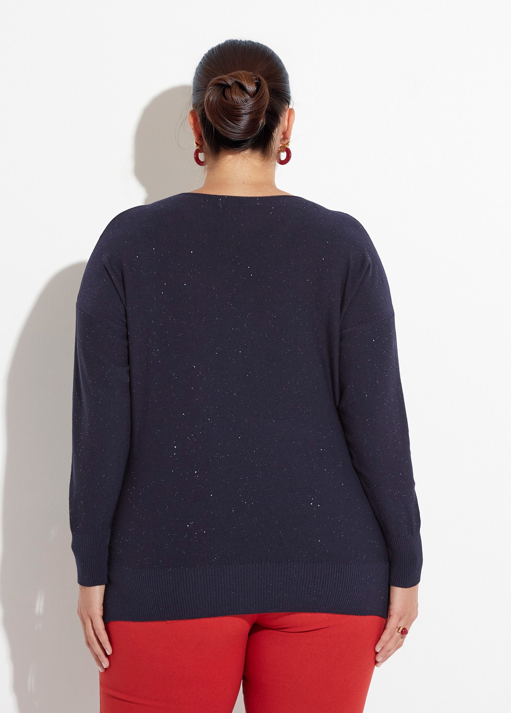 Fine_gauge_knit_sweater_with_mini_sequins_Marine_DO1_curvy