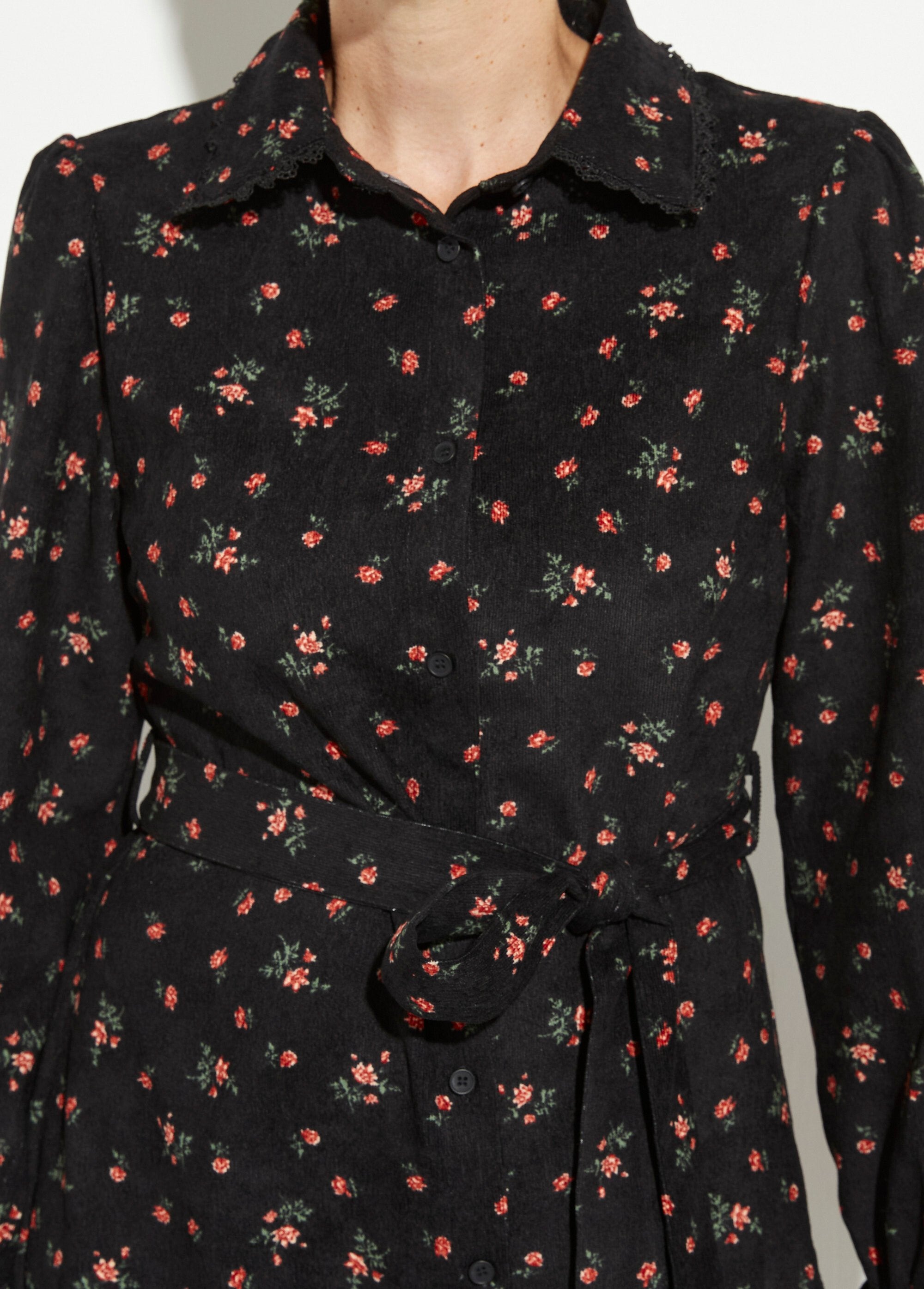 Velvet_dress_with_rose_print_Black_print__DE1_slim