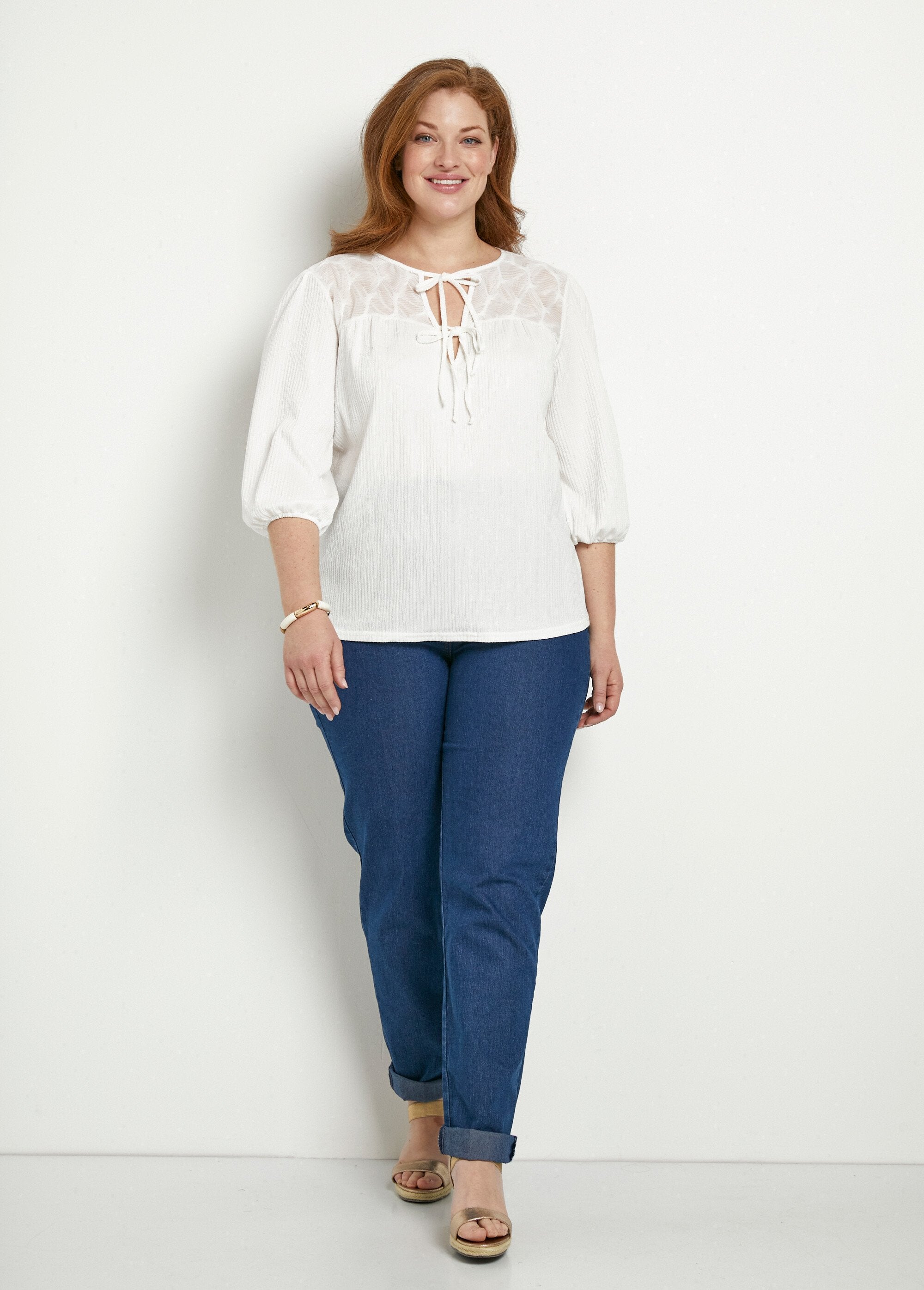 V-neck_t-shirt_with_3/4_voile_sleeves_White_SF1_curvy