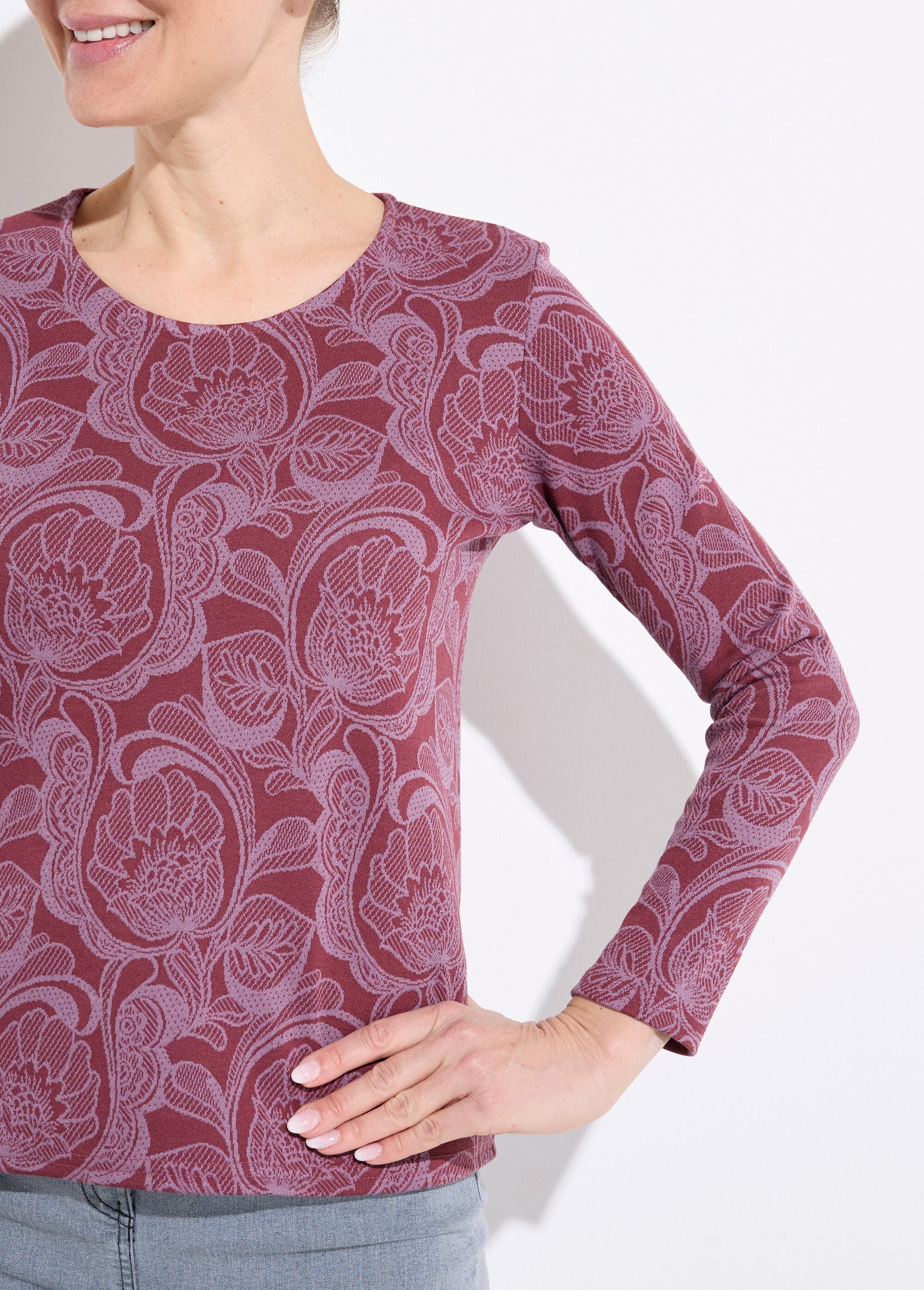 Round_neck_floral_jacquard_t-shirt_Bordeaux_and_pink_DE1_slim