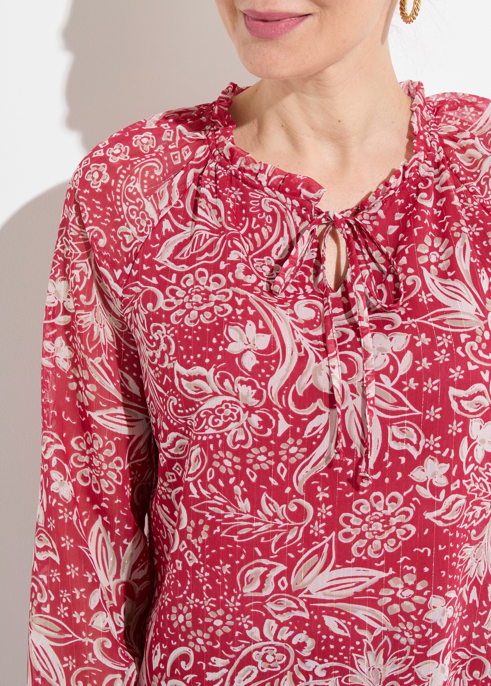 Long_tunic_with_shiny_floral_veil_and_ruffled_collar_Bordeaux_Imp_DE1_slim