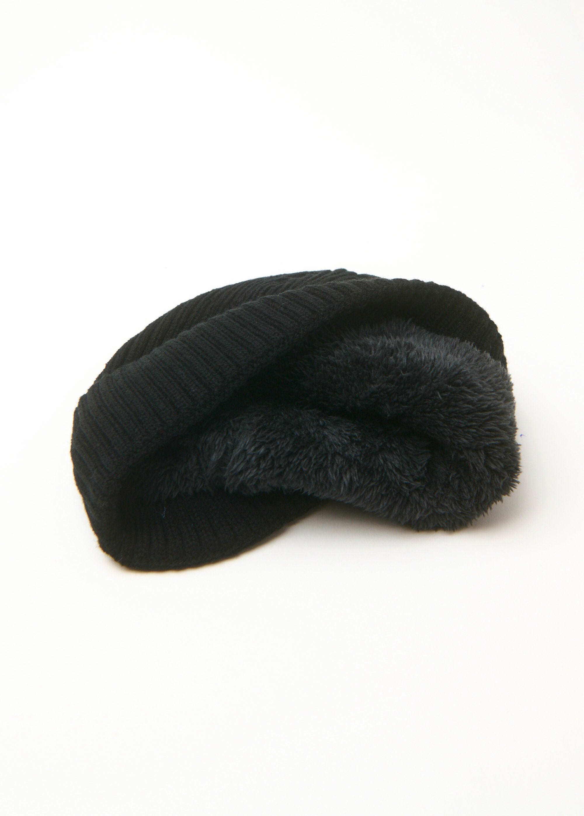 Fleece-lined_knit_hat_with_lapels_Noir_AP1_slim