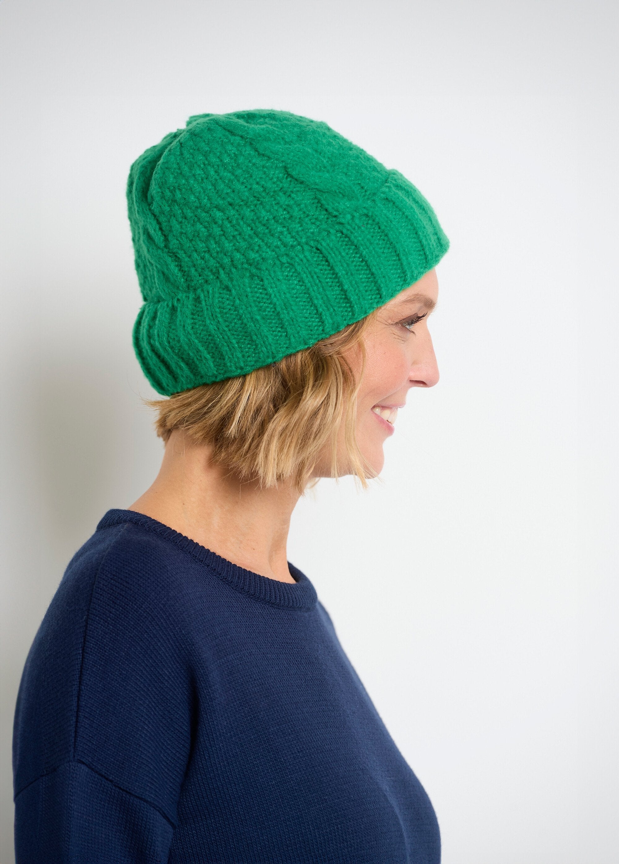 Warm_Irish_hat_with_fleece_lining_Vert_DE1_slim