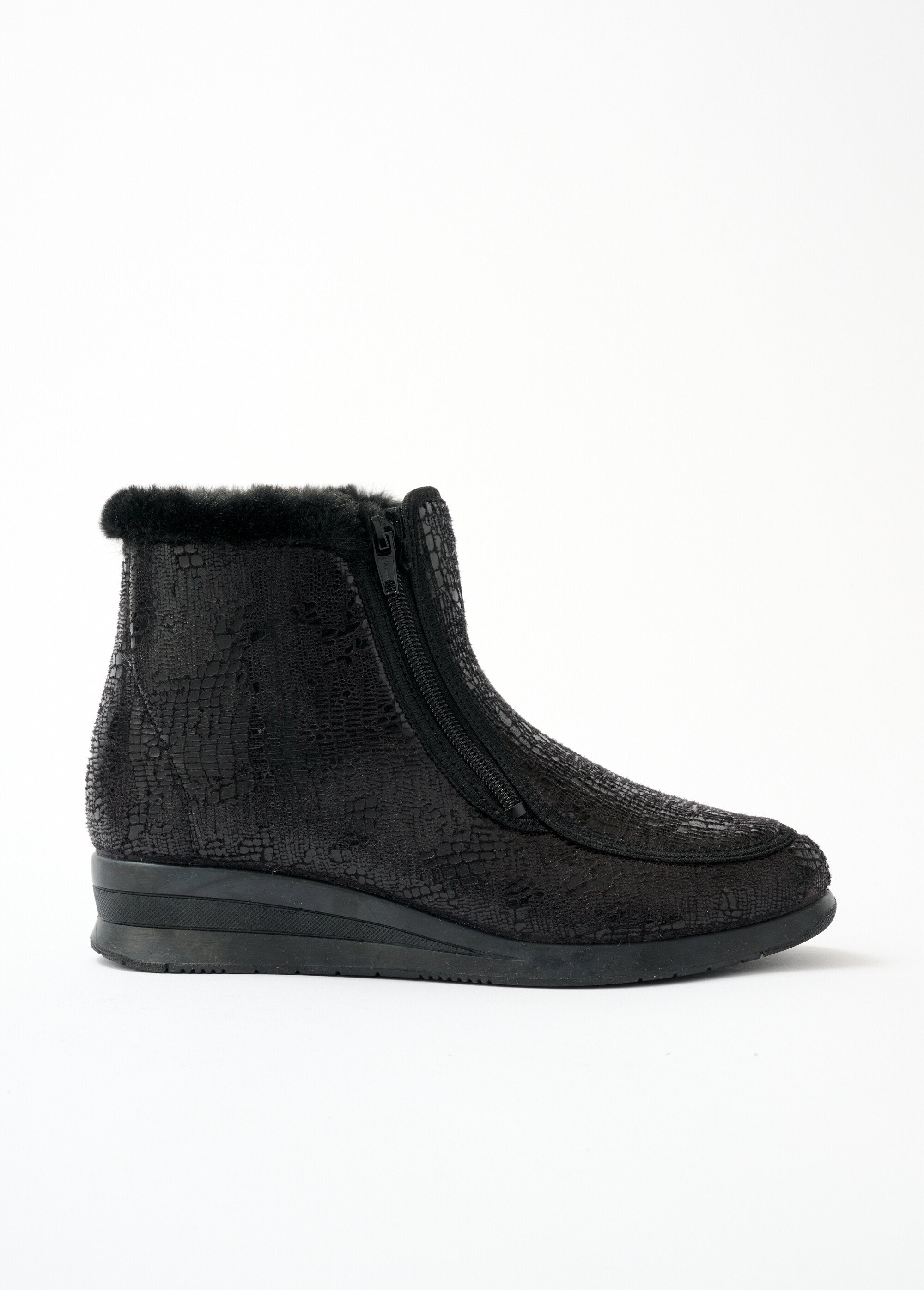 Wide_double_zip_boots_Black_DR1_slim