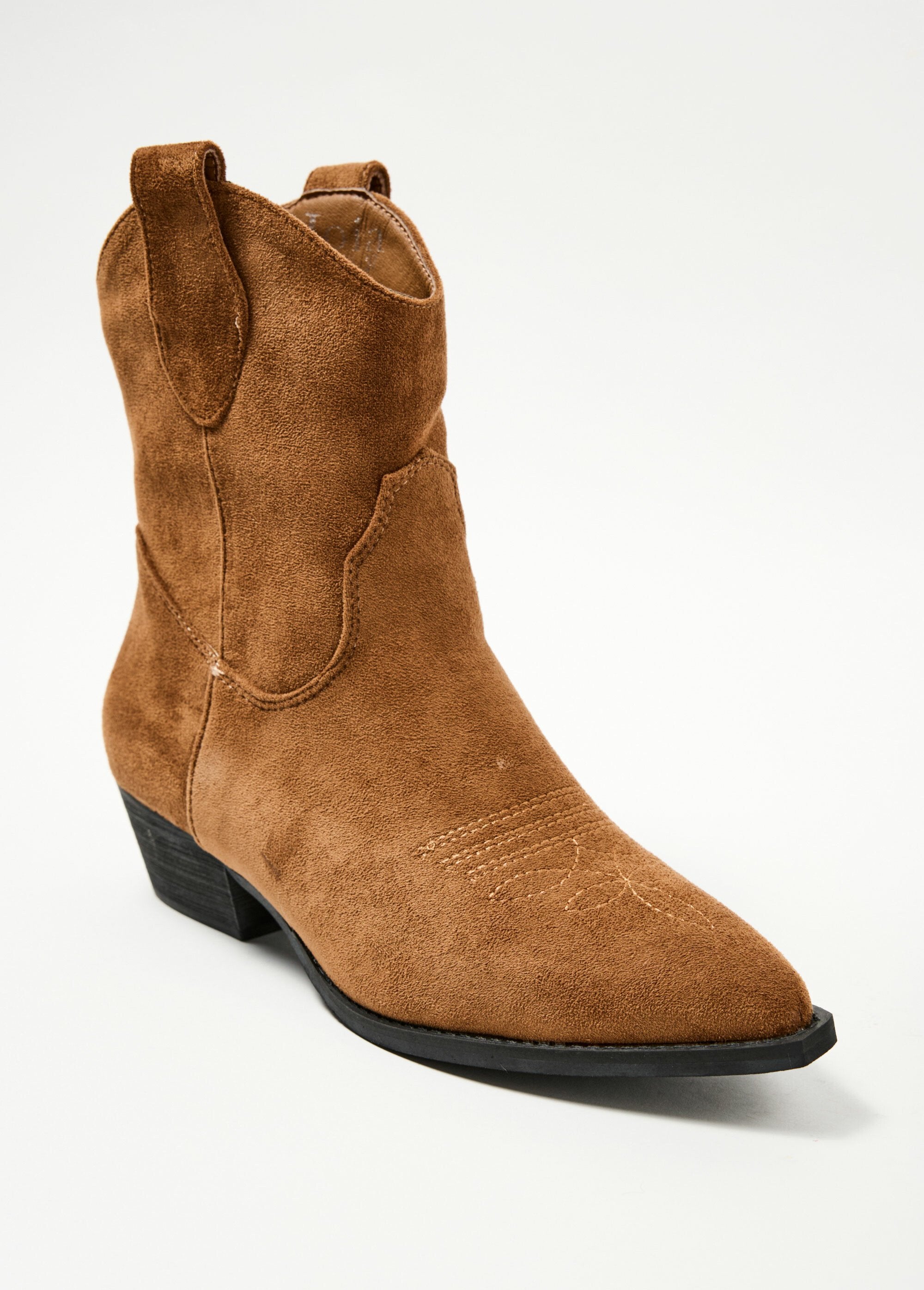 Suede_effect_western_boots_with_beveled_heel_camel_FA1_slim