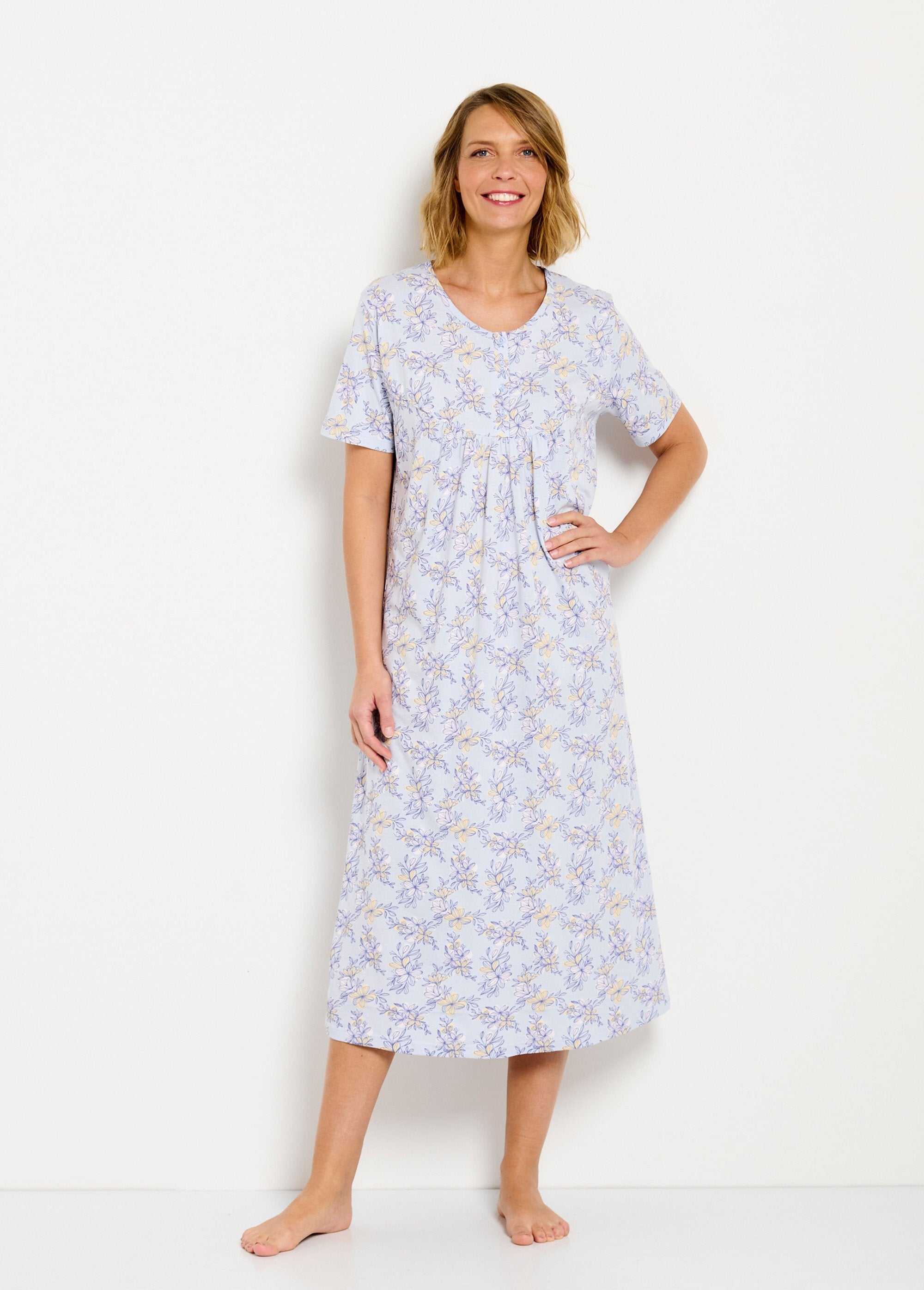 Long_cotton_nightgown_with_short_sleeves_Blue_FA1_slim