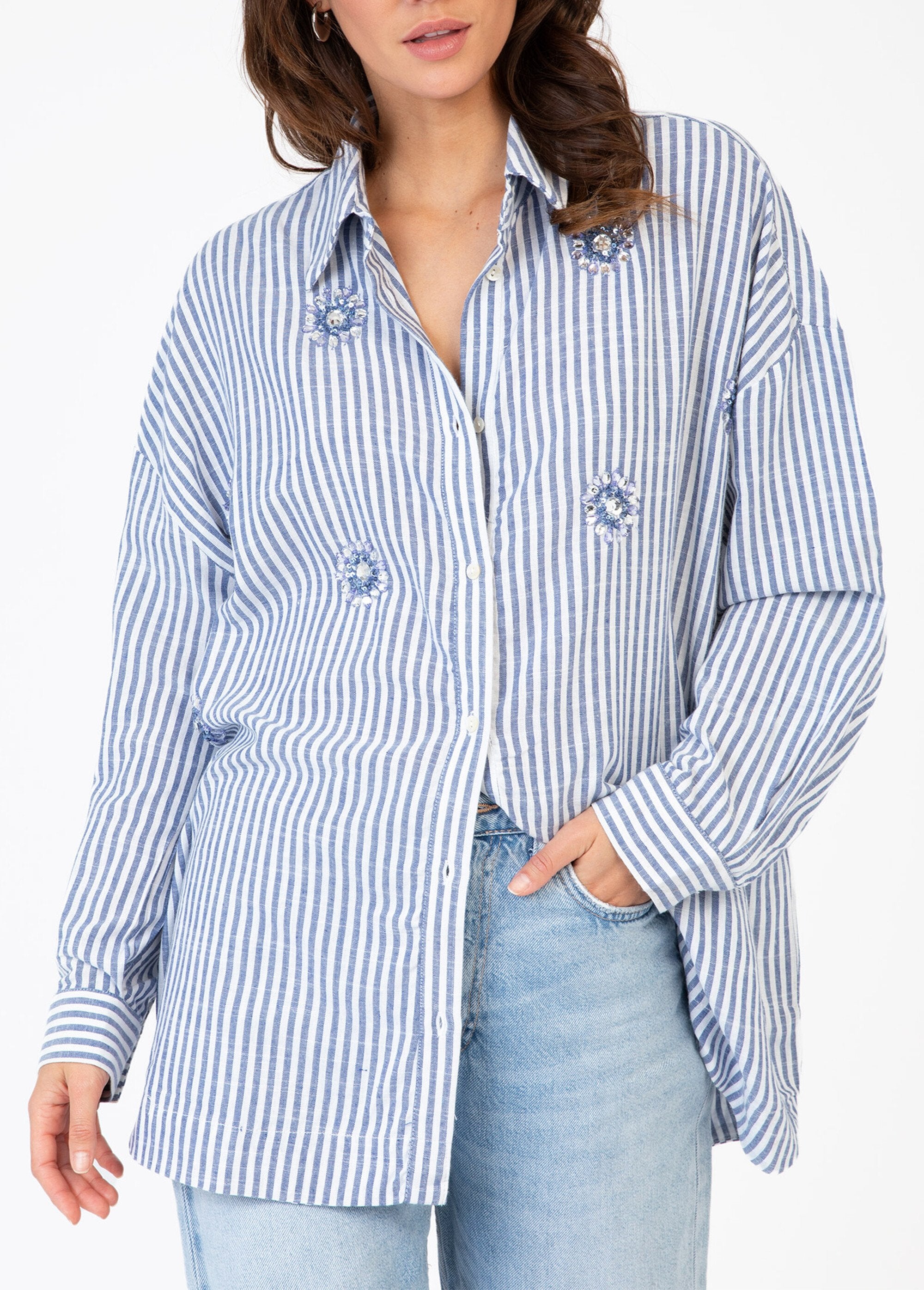 Striped_cotton_shirt_with_jewelry_details_Blue_stripes_FA1_slim