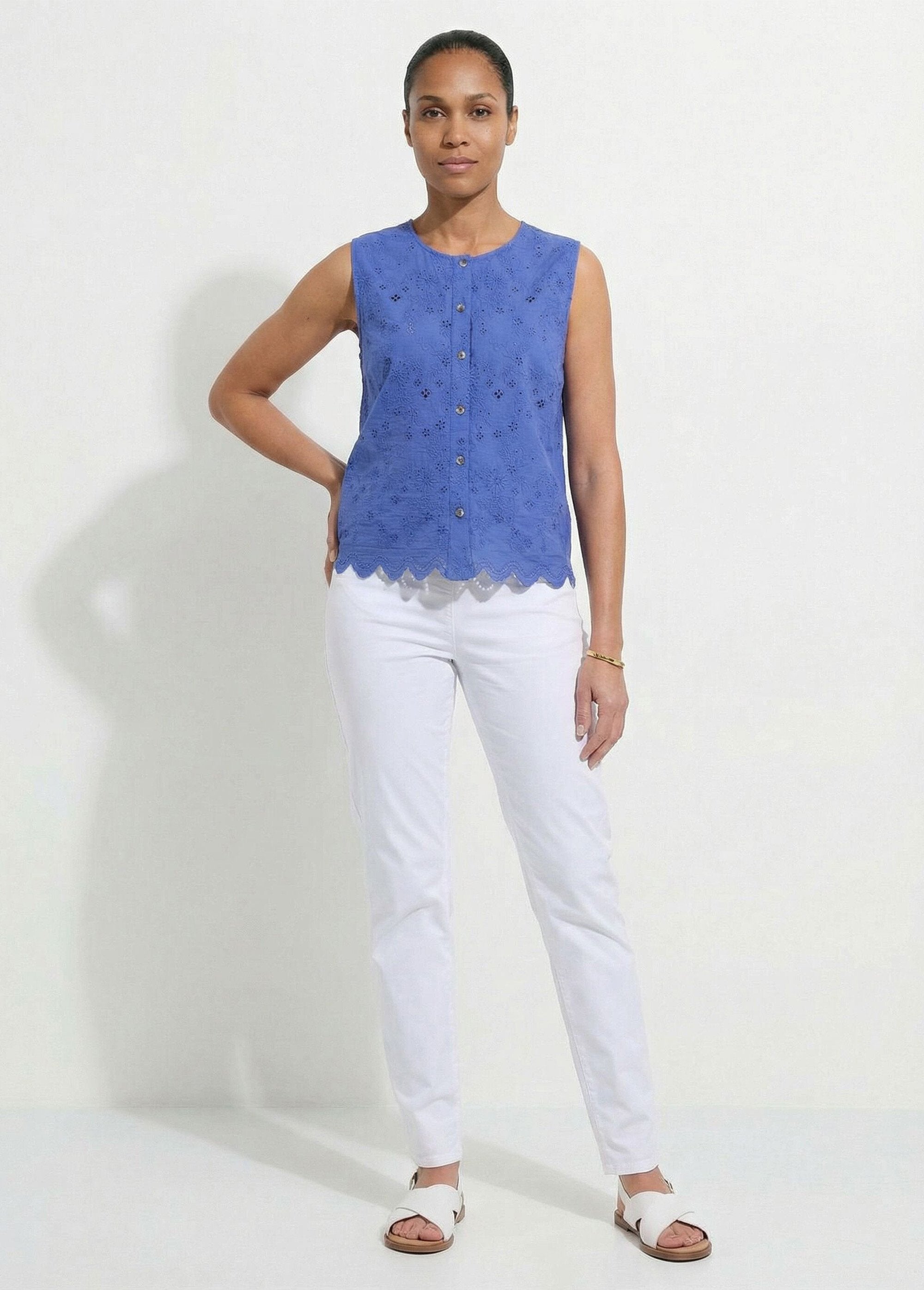 Cotton_broderie_anglaise_button-down_vest_Blue_SF1_slim