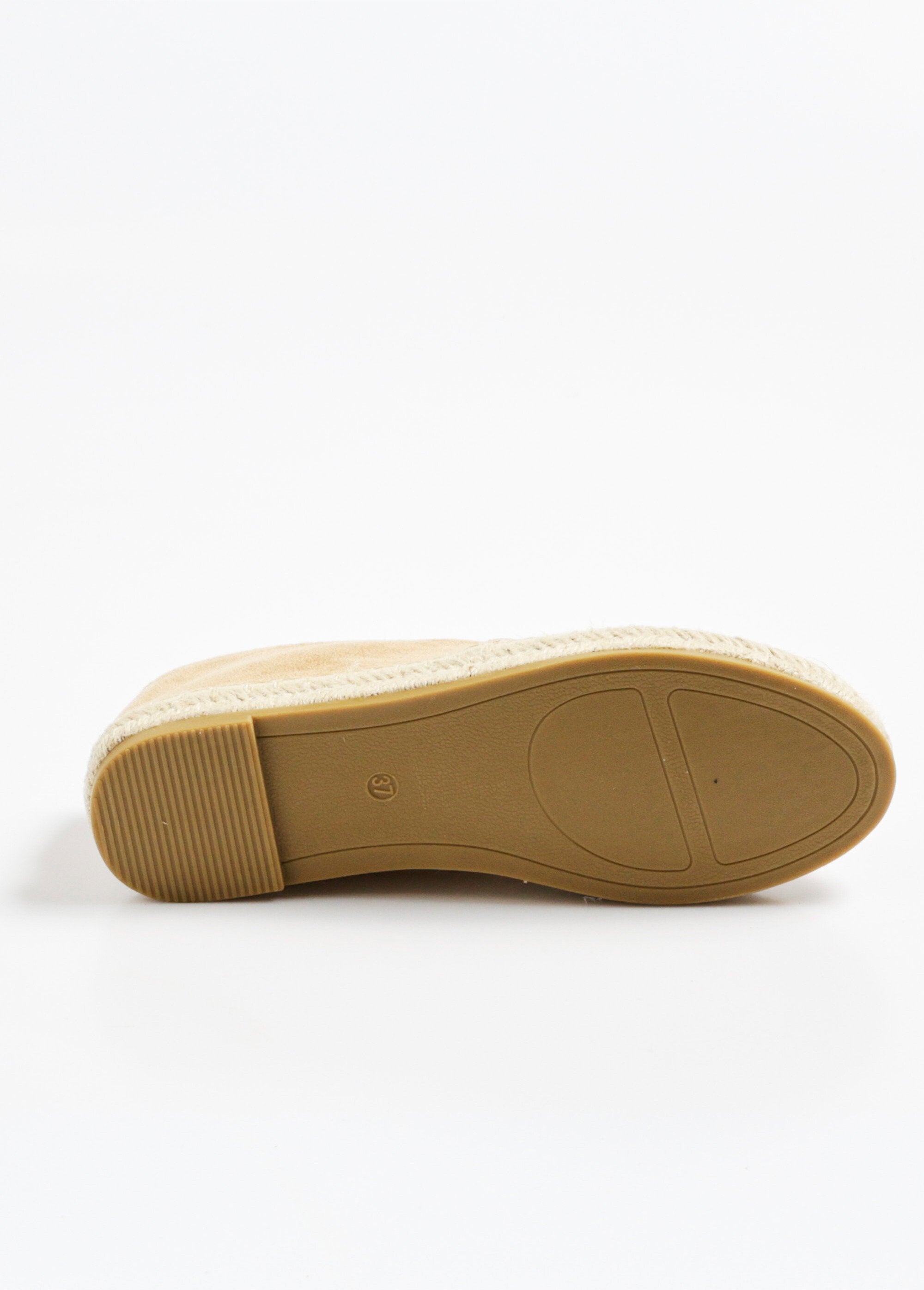 Ethnic_style_espadrilles_with_suede_look_Multicolored_beige_UN1_slim