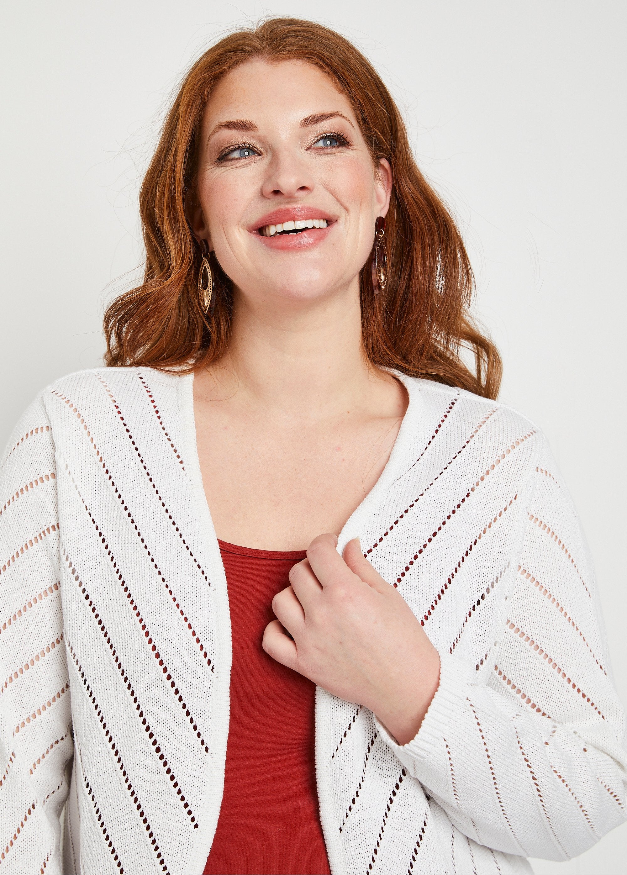 Fine_openwork_cotton_bolero_vest_White_DE1_curvy