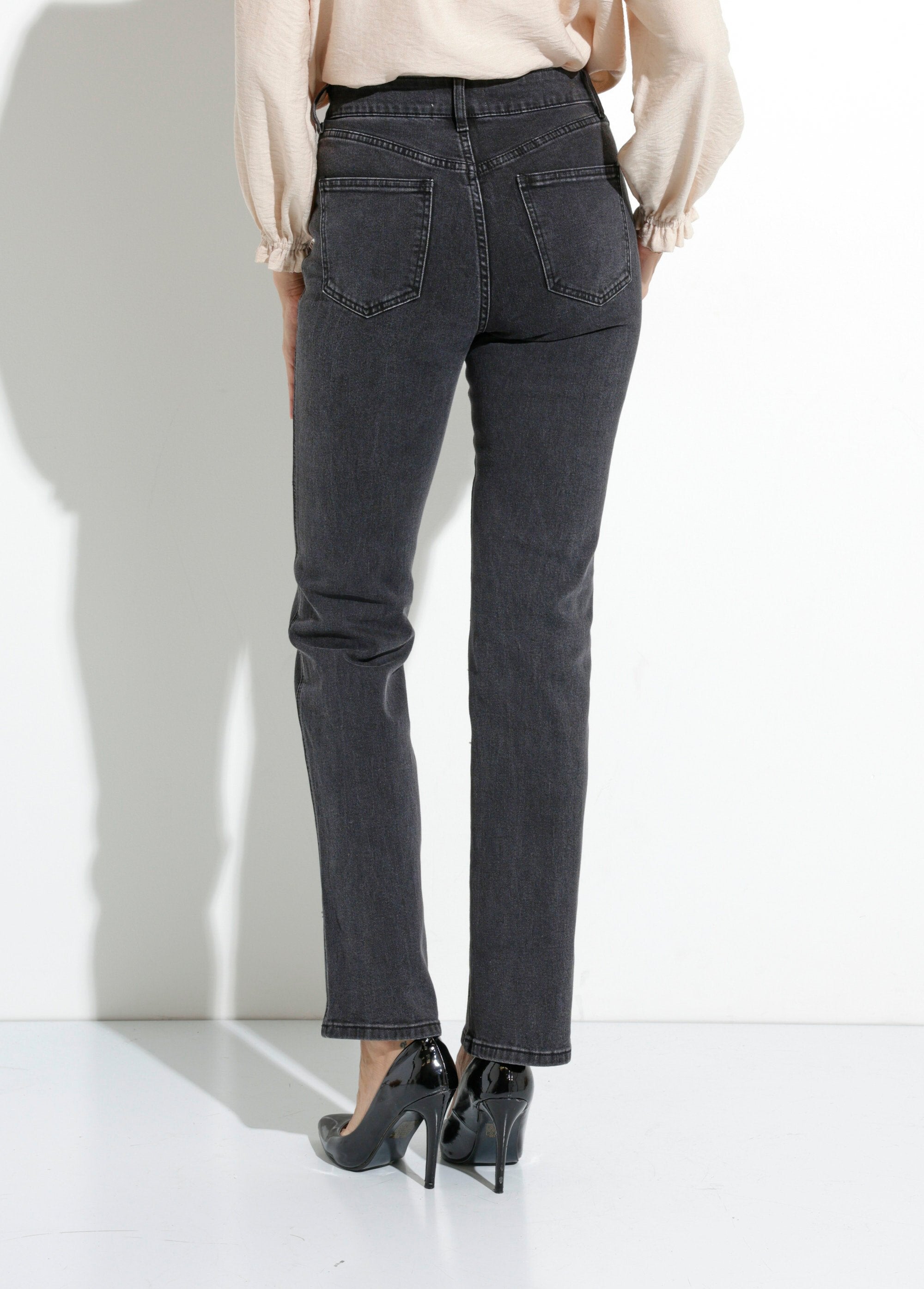 Dark_straight_jeans,_special_GRANDE_Charcoal_grey_DO1_slim