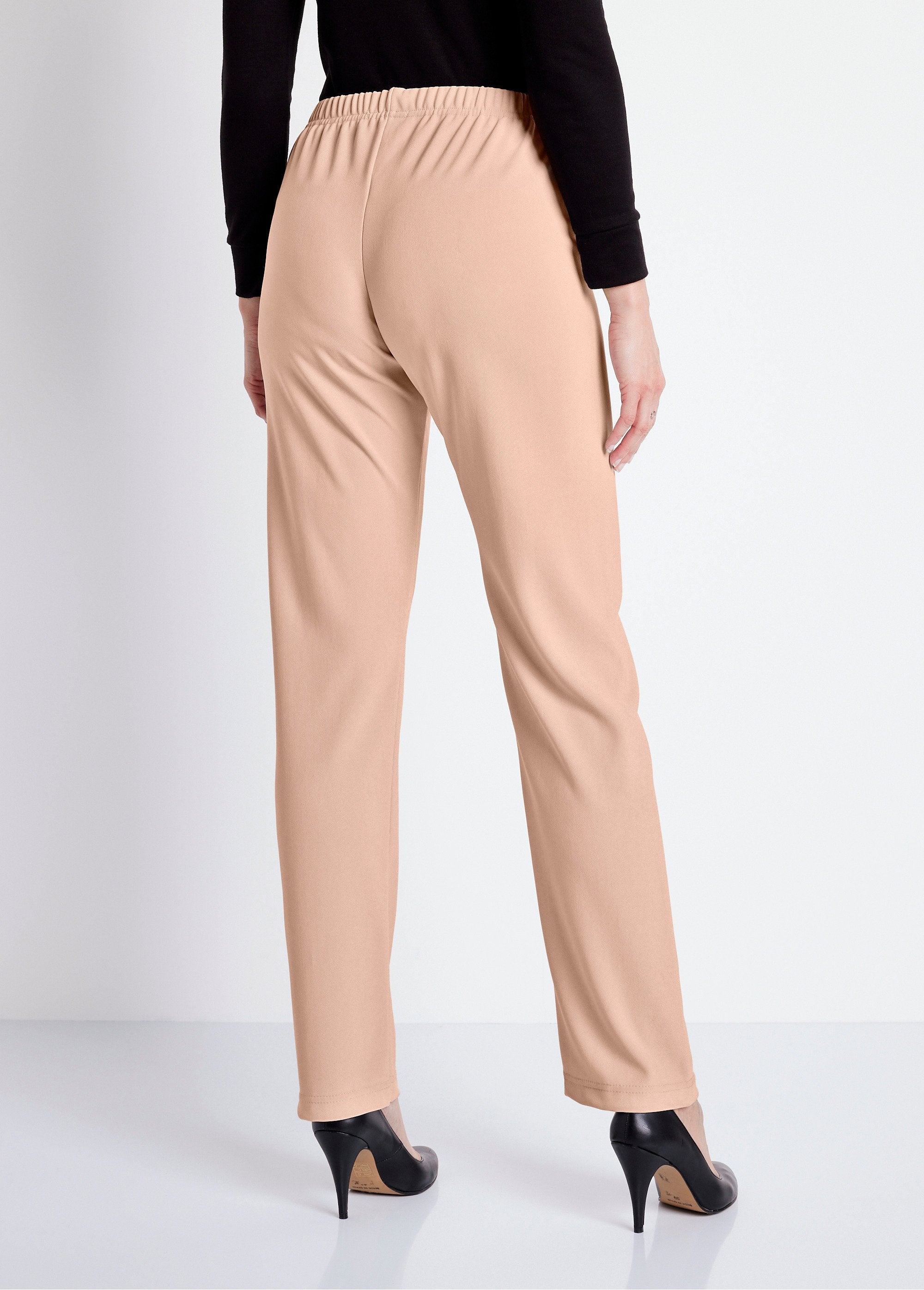 Straight_pants_with_elasticated_waist_and_ribbed_knit_Beige_DO1_slim