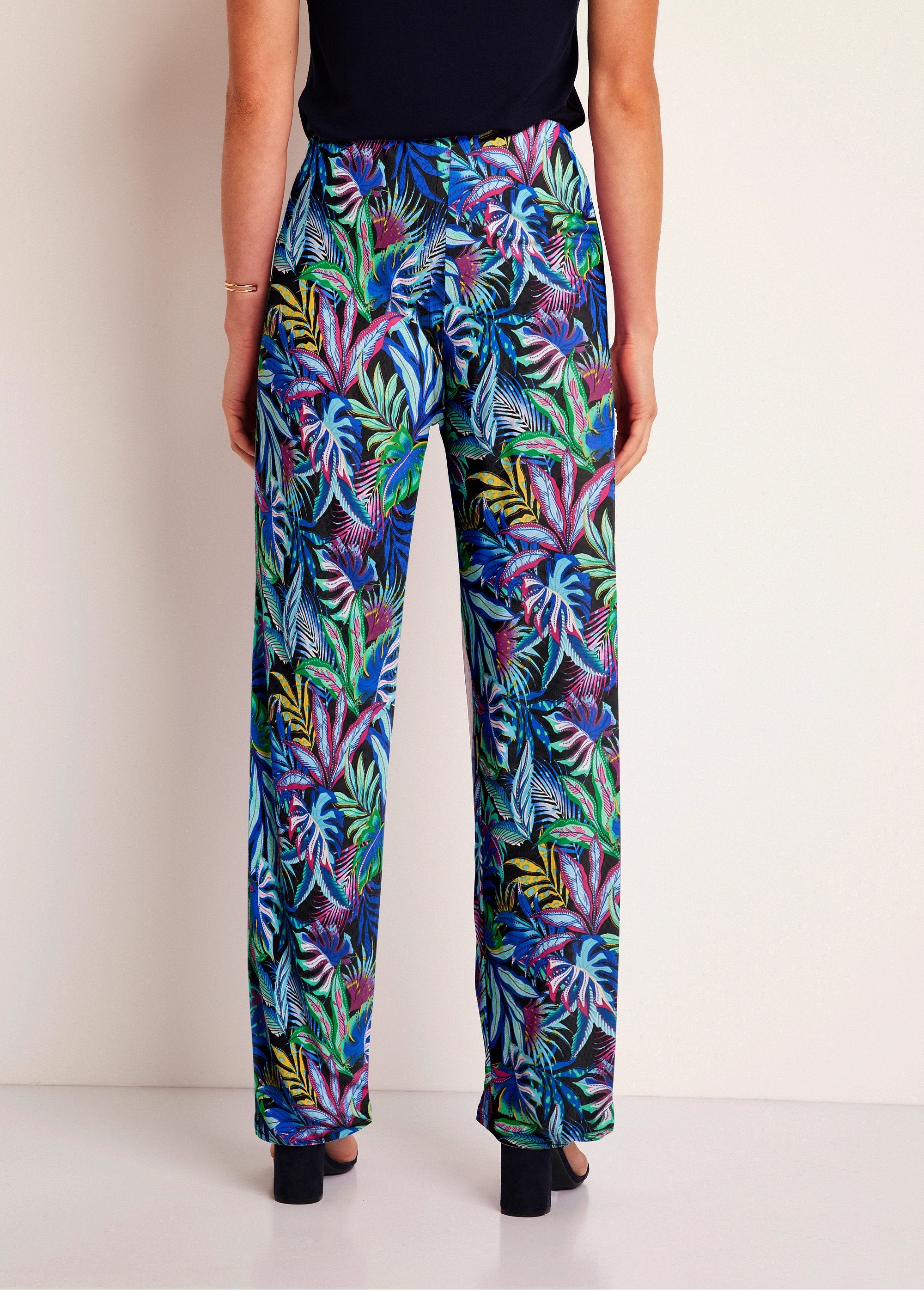 Flowy_elasticated_waist_mesh_pants_Blue_print_DO1_slim