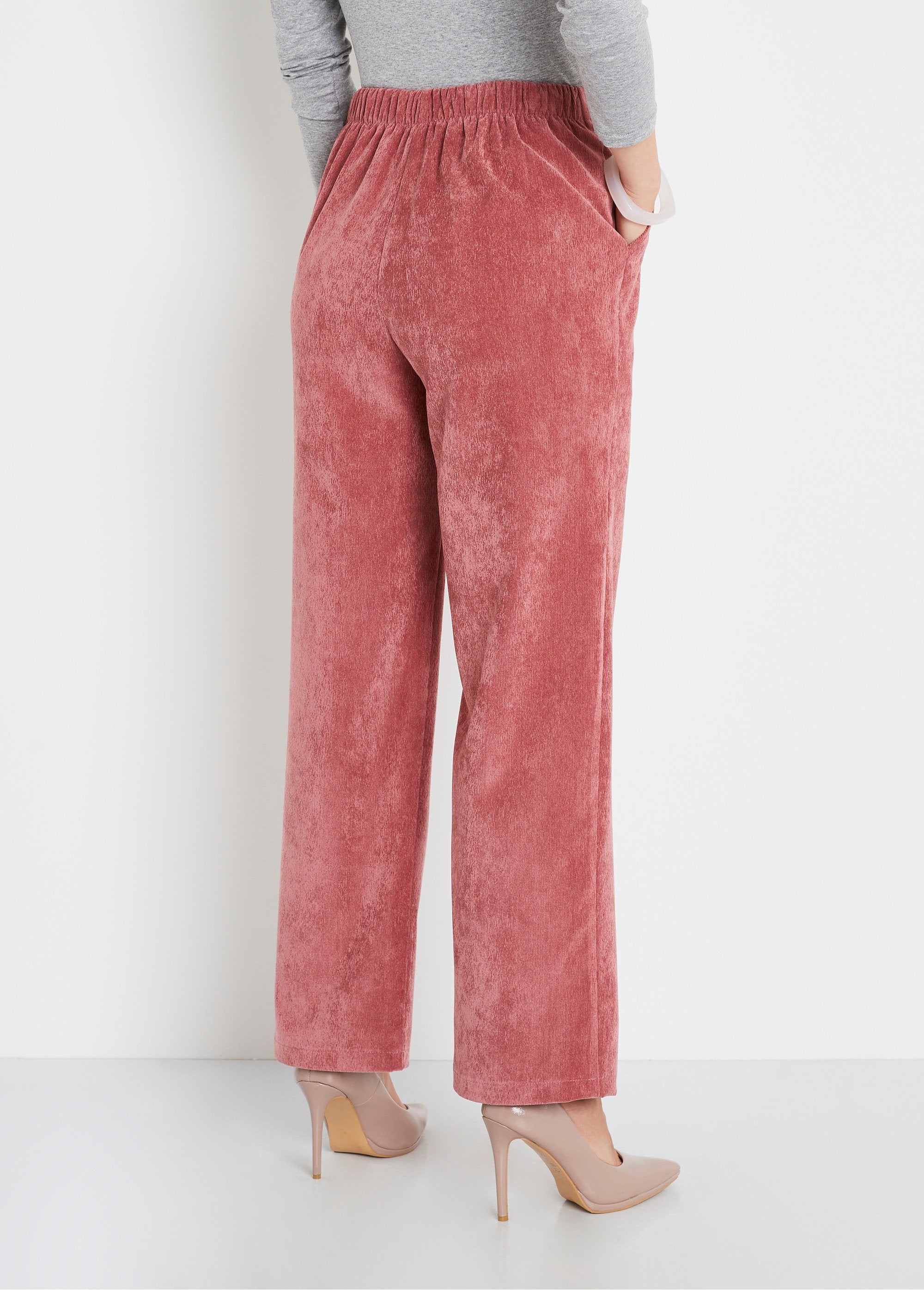 Wide-leg_velvet_pants_with_milleraies_bridge_effect_Old_pink_DO1_slim