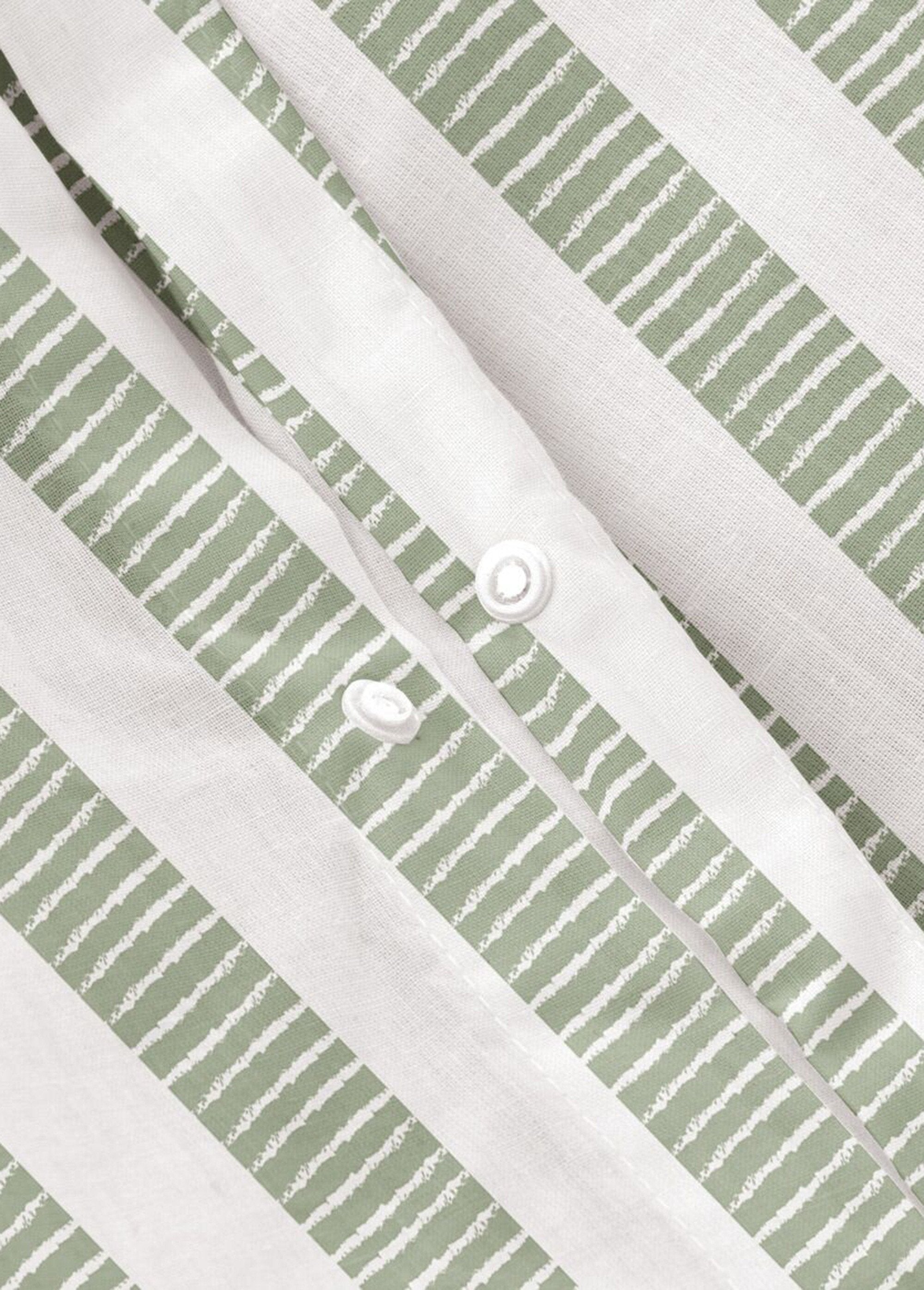 Cotton_bed_linen,_stylized_stripes_White_and_green_DE2_slim