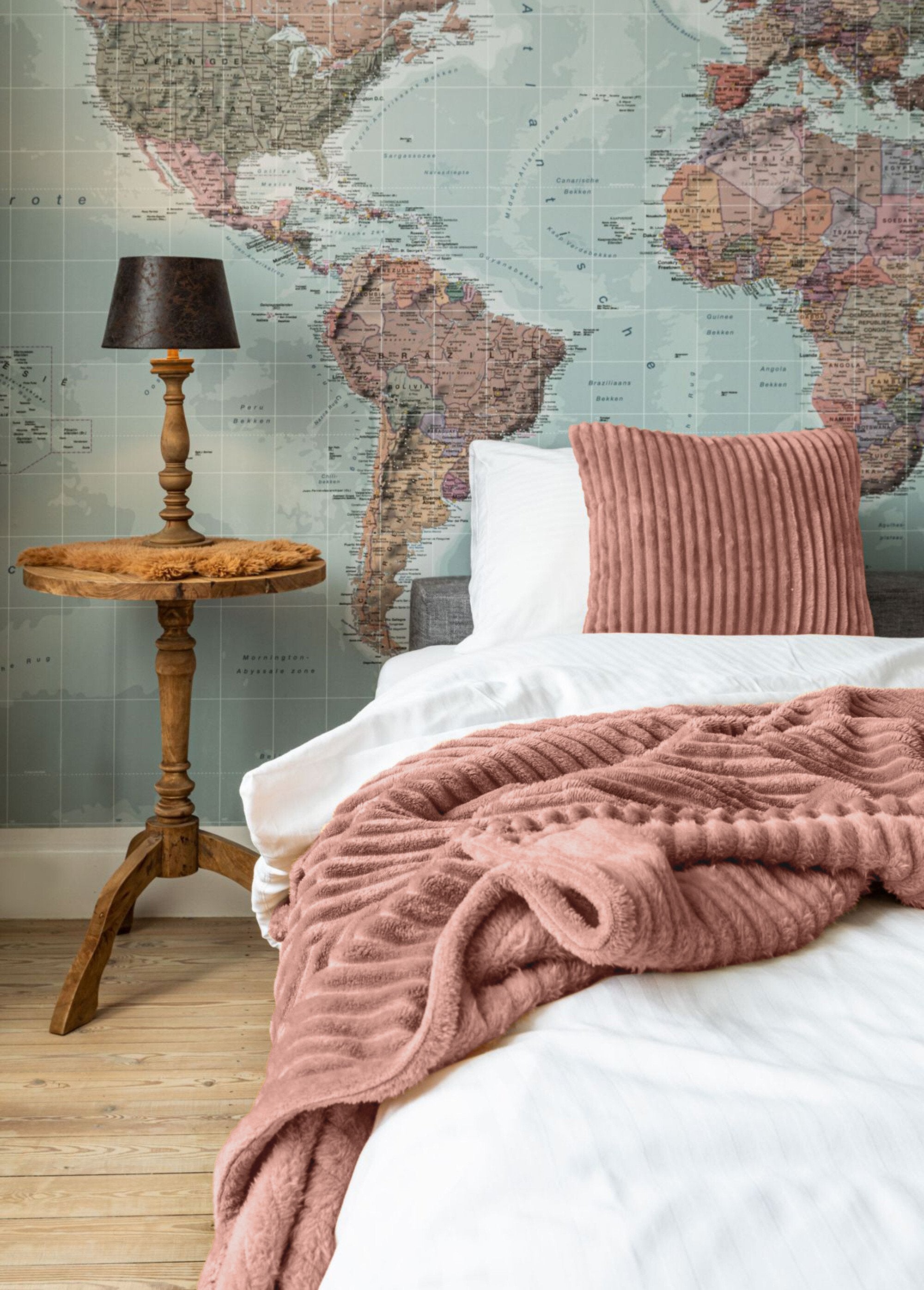 Plain_ribbed_fleece_throw,_1.6m_x_1.3m_Redhead_SF1_slim