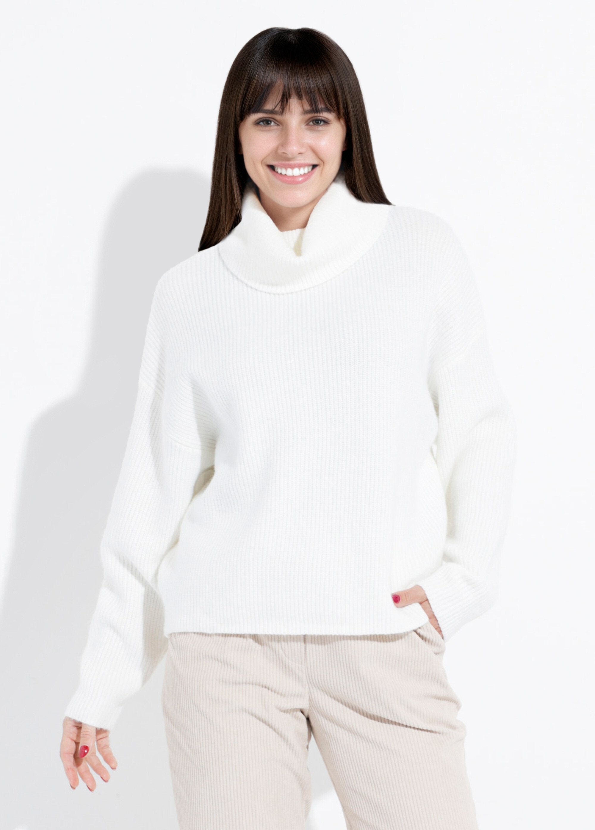 Pull_en_maille_avec_col_roulé_souple_Blanc_FA1_slim