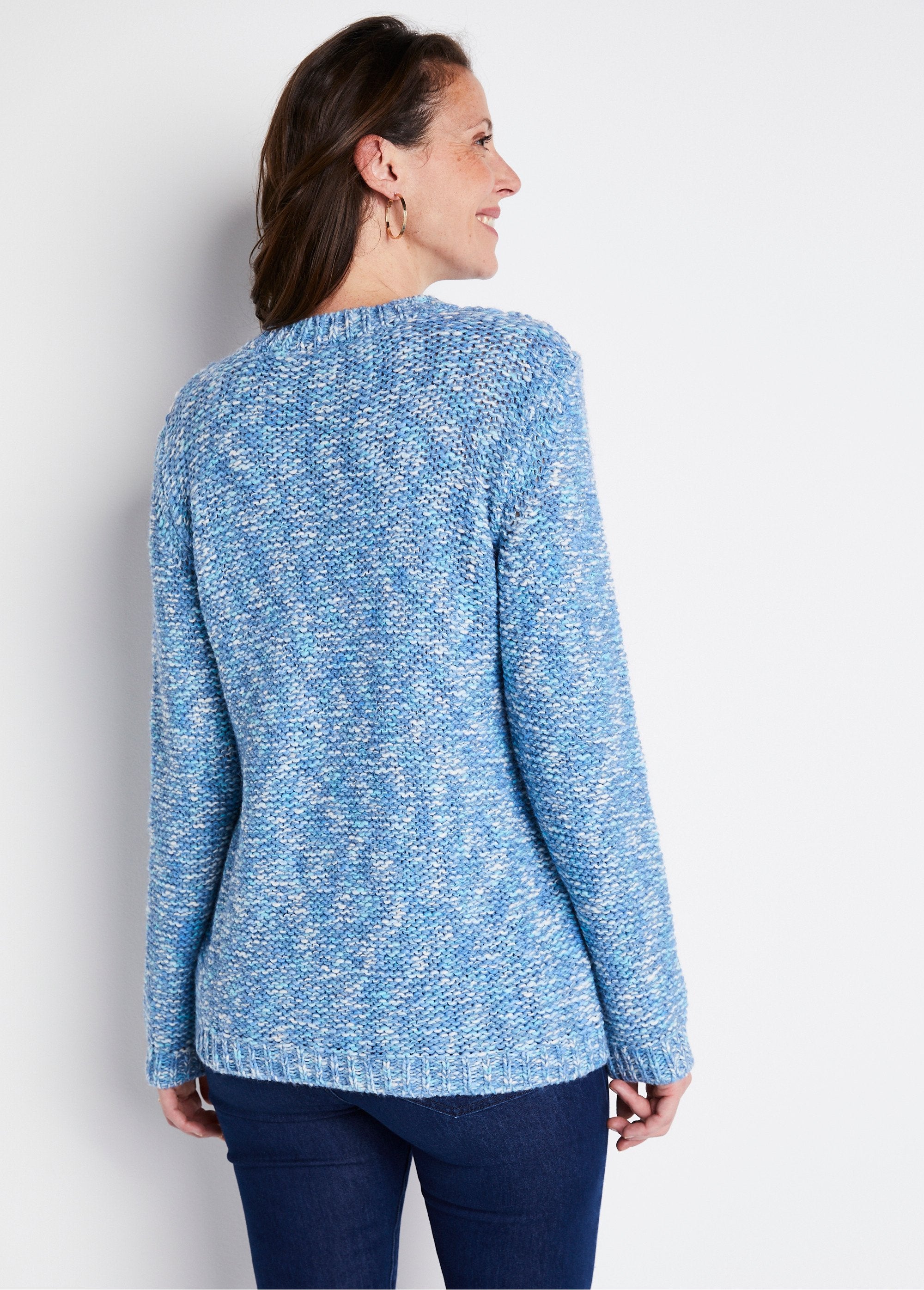 Round_neck_mouliné_sweater_with_wool_and_alpaca_Blue_and_ecru_DO1_slim