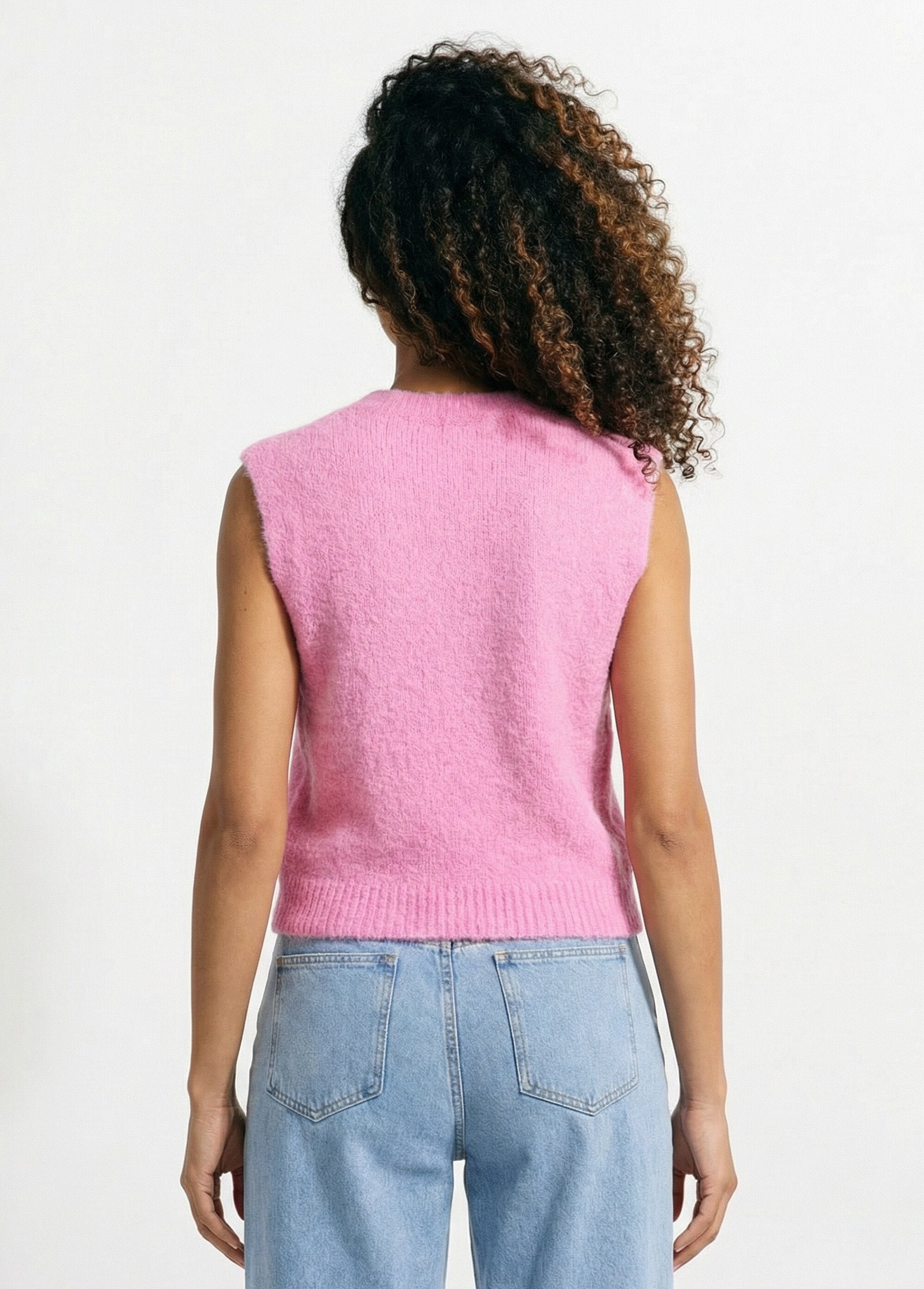Pull_sans_manches_en_maille_avec_laine_Rose_DO1_slim