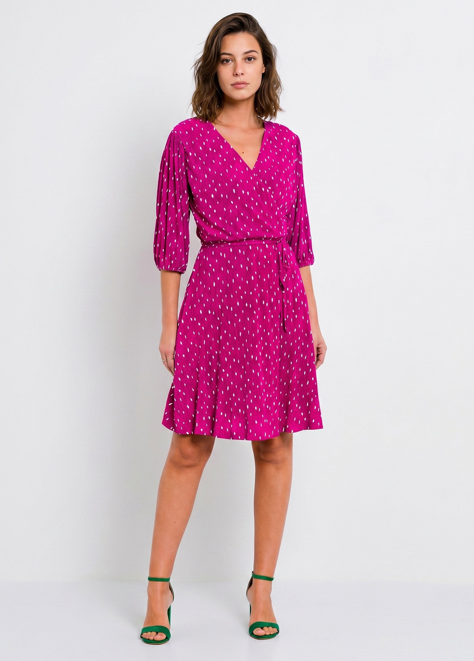 Short_wrap_dress_with_polka_dot_print_Purple_and_white_FA1_slim