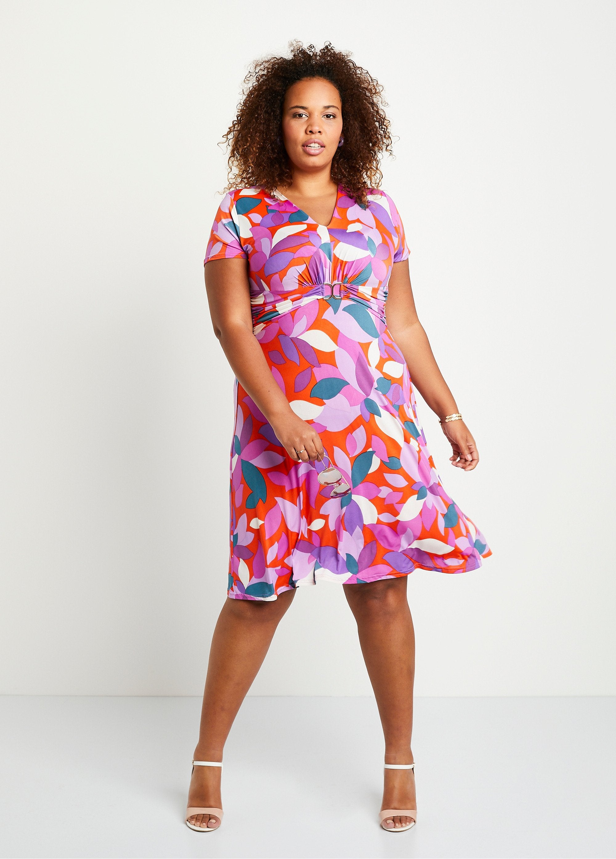 Short_flared_printed_dress_Orange_and_purple_FA1_curvy