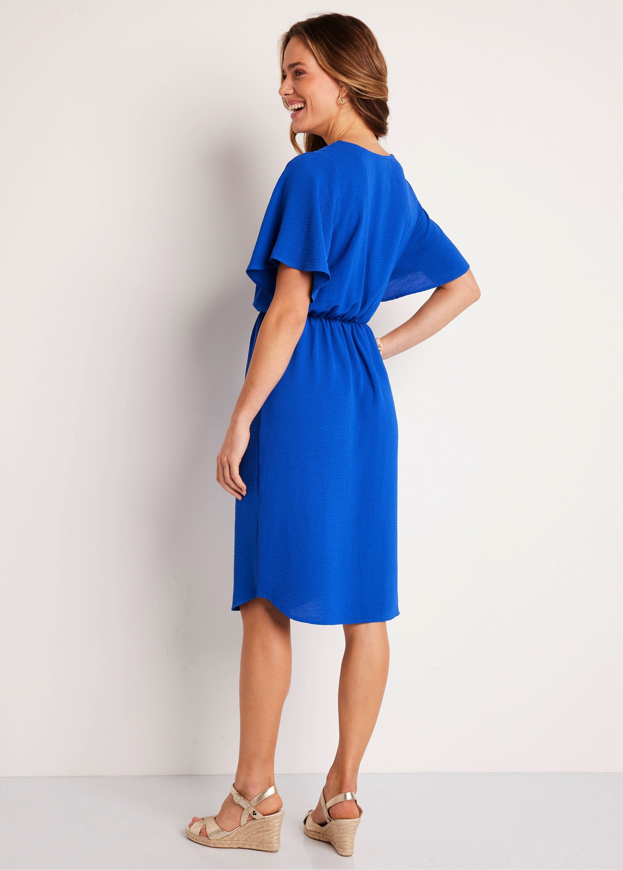 Short_plain_flared_dress_Blue_DO1_slim