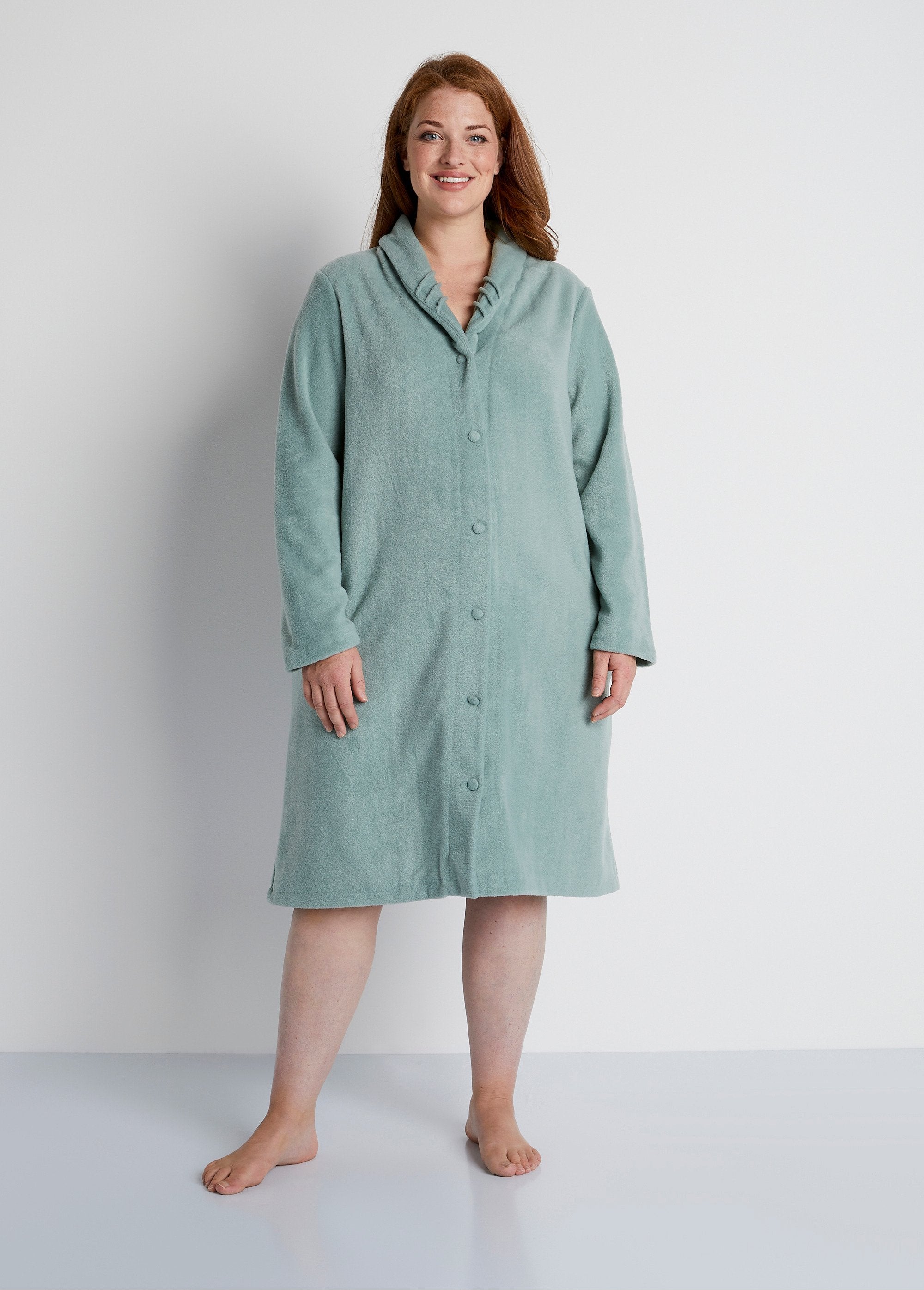 Plain_fleece_dressing_gown_Green_FA1_curvy