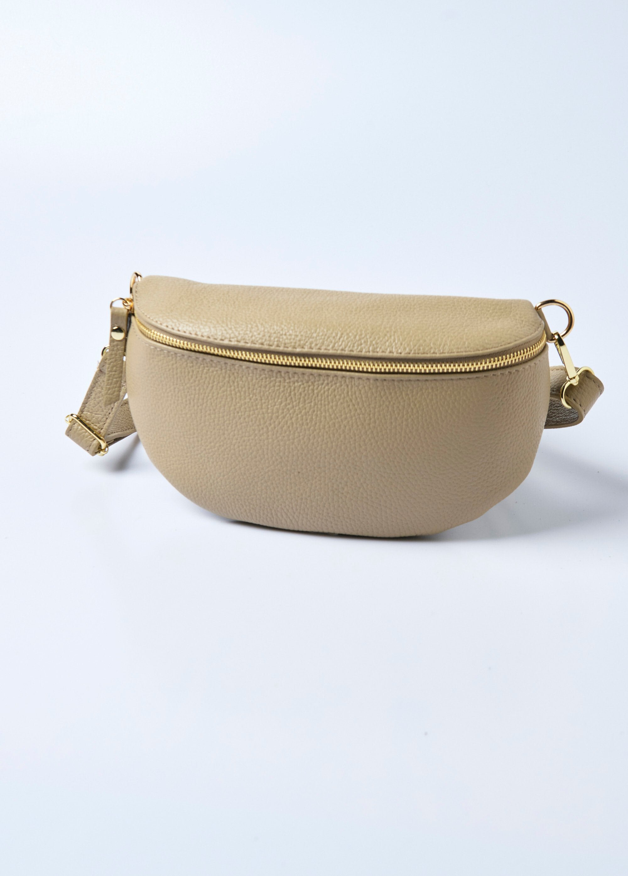 Leather_zipped_fanny_pack_with_shoulder_strap_Beige_DE1_slim