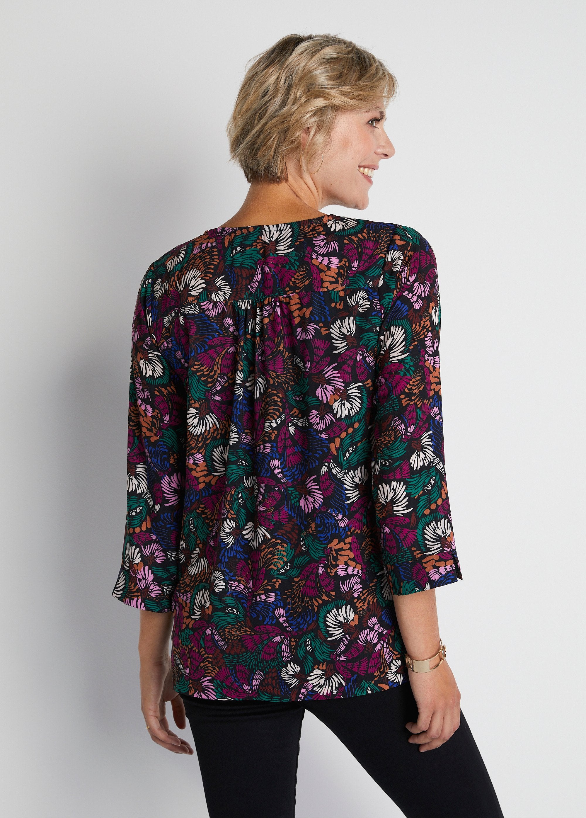 Loose_mid-length_printed_tunic_Fuchsia_print_DO1_slim