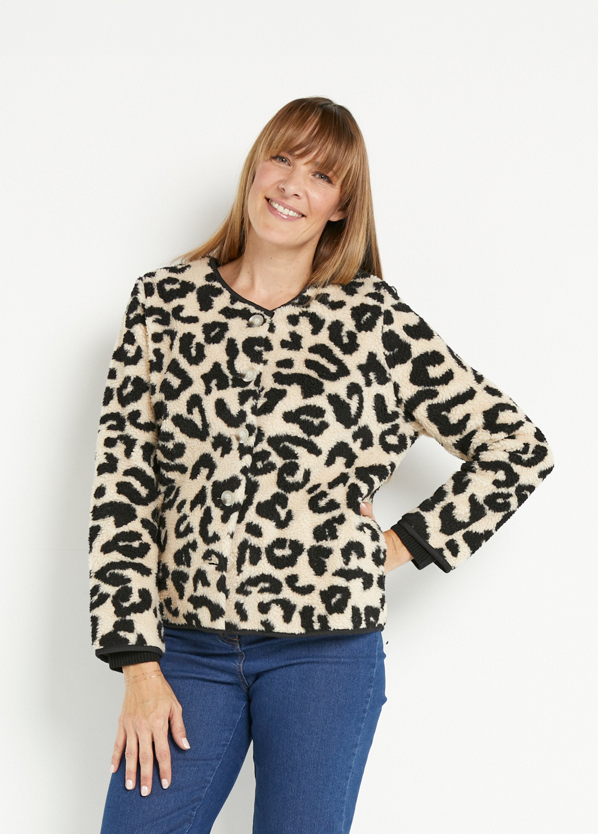 Warm_leopard_skin_jacket_Leopard_FA1_slim