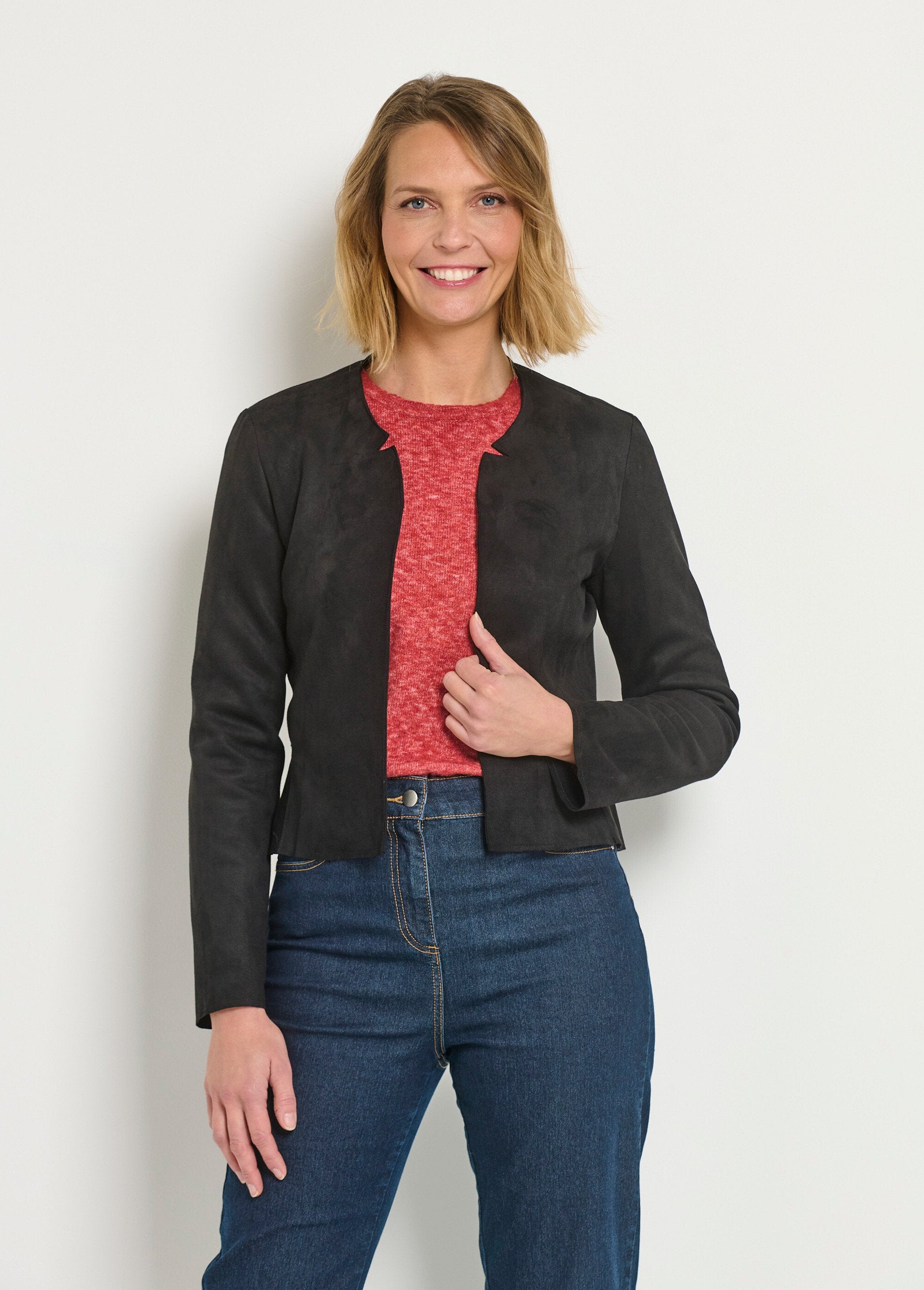 Short_suede_peplum_jacket_Black_FA1_slim